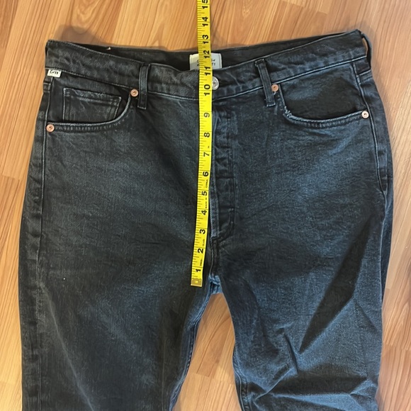 CITIZENS OF HUMANITY Charlotte High-Waisted Straight Jeans. Size 31. Black. - Picture 9 of 14